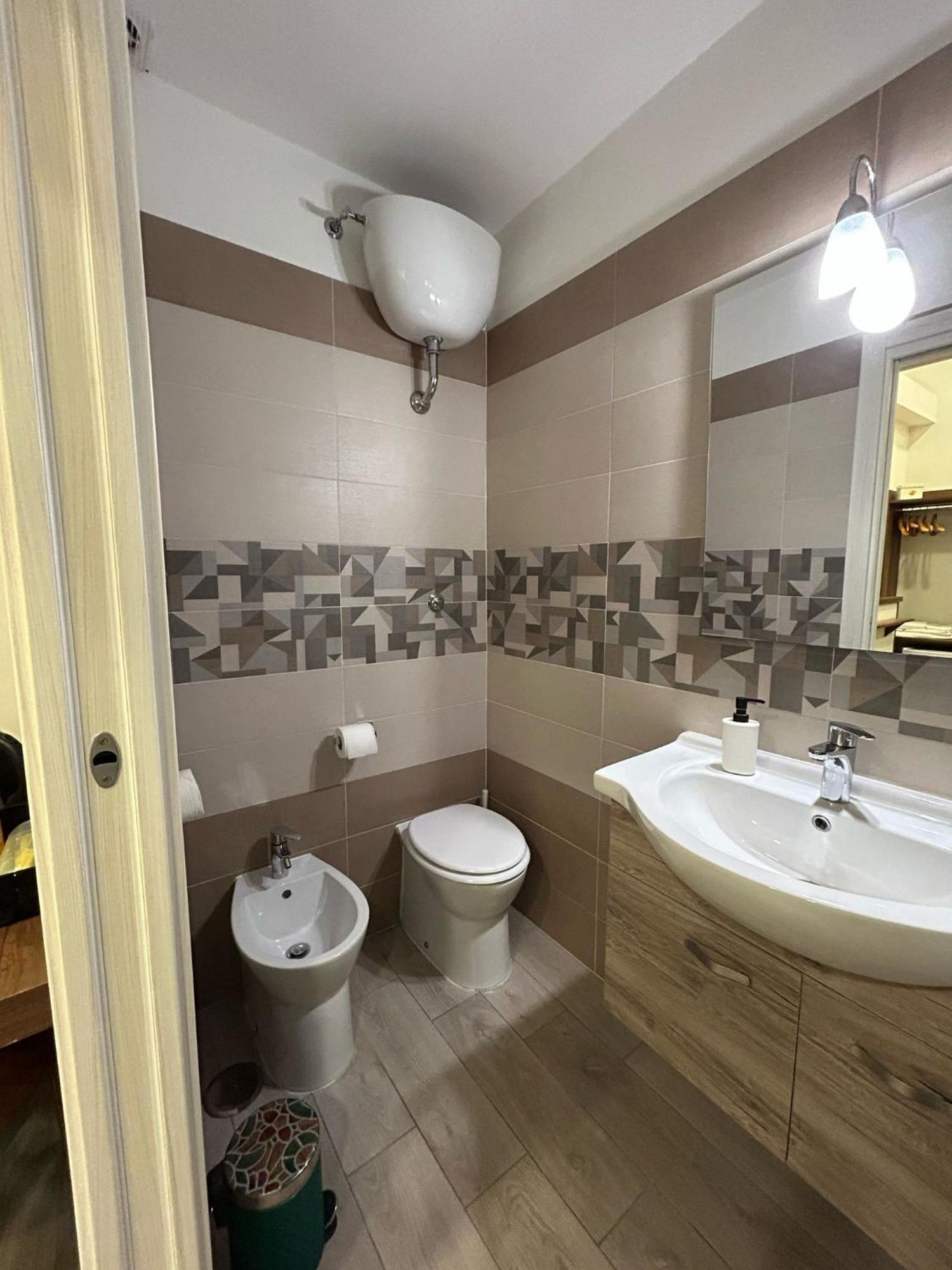 Casa Agnese B&B ナポリ エクステリア 写真